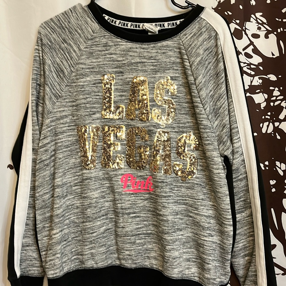 Pink Sweatshirt with Las Vegas in sequins.